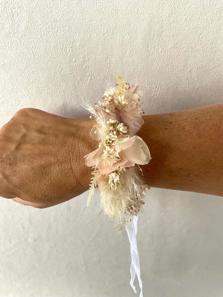 Trockenblumen Armband Horentsie Hochzeit